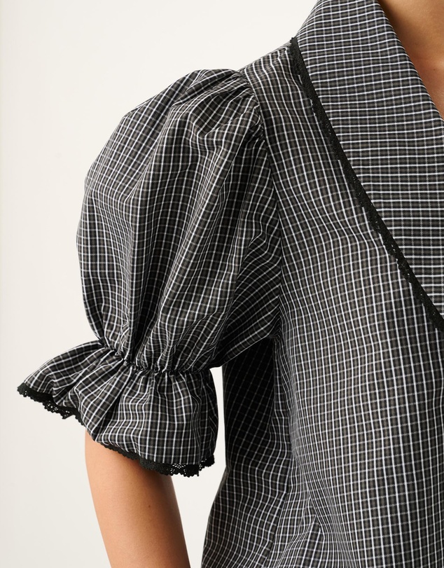 ROAME. - Maisie Tie Shirt