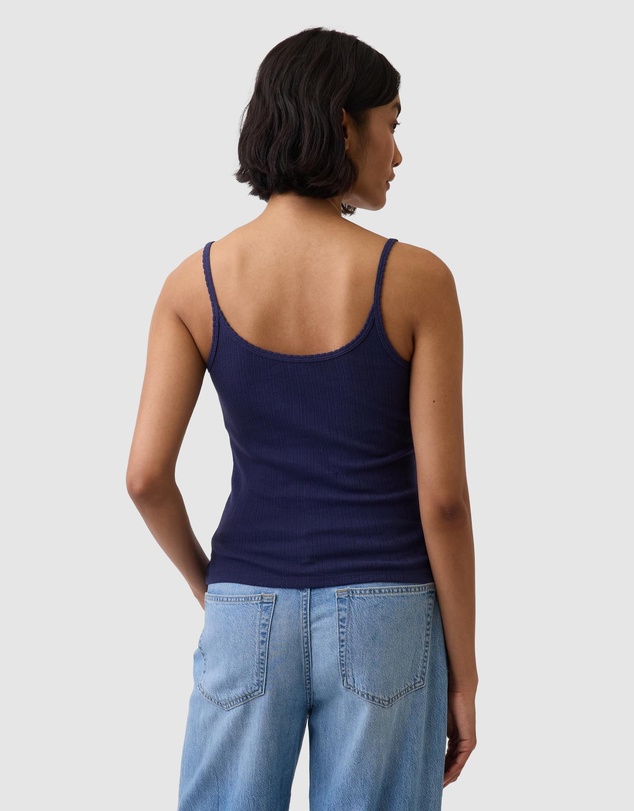 GAP - Sleeveless Pointelle Scoop Cami Top