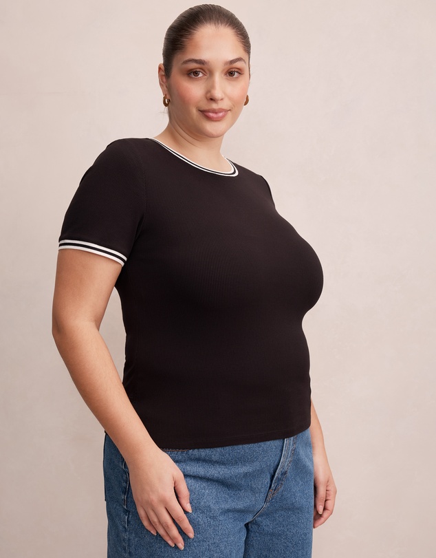 Forever New Curve - Rosie Curve Tipped Trim Short Sleeves T-shirt