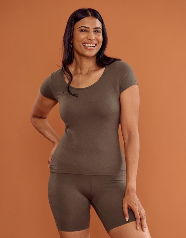 Bamboo Body - Essential Scoop Tee