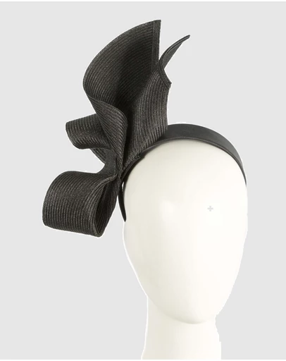 Max Alexander - Tall Black Racing Fascinator