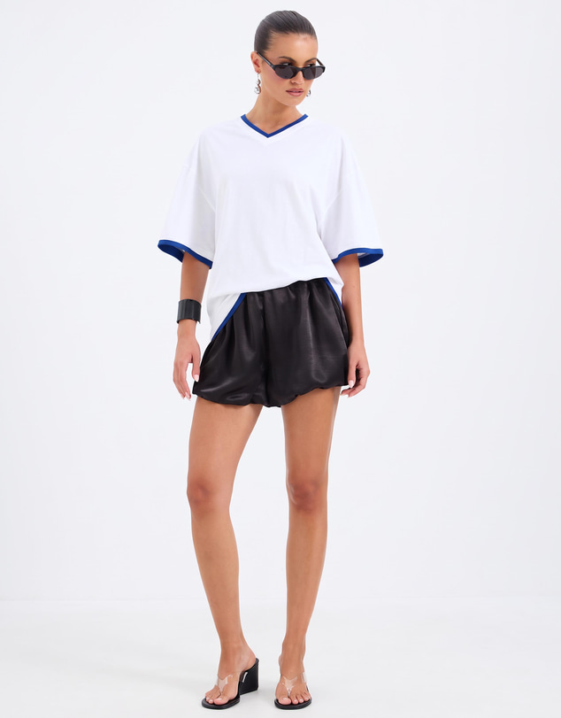 Calli - Kate Contrast V Neck Oversized Tee