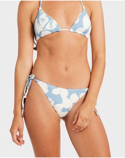 BAY BLUE