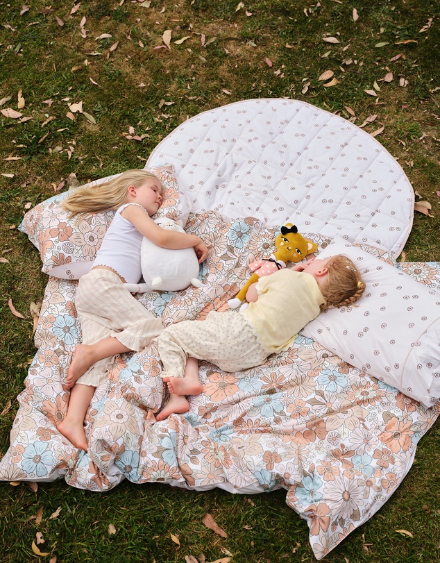 Linen House Kids - Flower Garden Play Mat