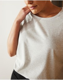 Atmos&Here Curvy - Organic Cotton Crew Neck Tee