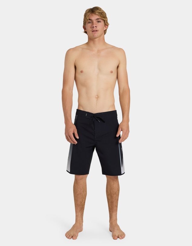 Quiksilver - Mens Surfsilk Holmes 20