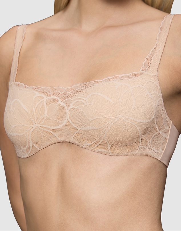 Triumph - Body Make Up Illusion Lace Balconette Bra