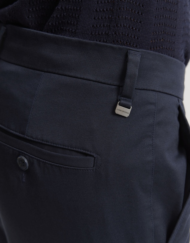 Country Road - Slim Fit Travel Trouser