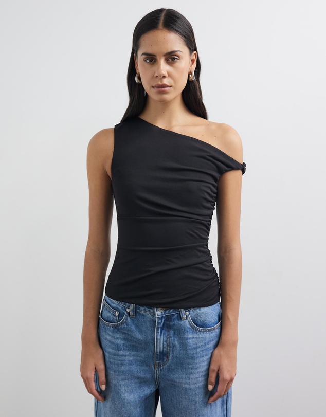 Minima Esenciales - Delphi Twist Off Shoulder Cupro Top