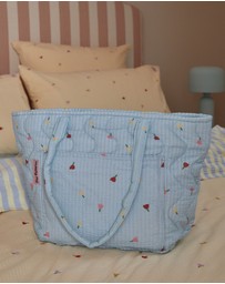 Mosey Me - Forget Me Not Quilted Bag in Sky