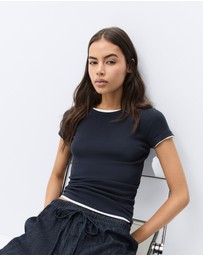 UNISON - Fine Fitted Tee