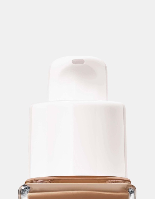Lancome - Teint Idole Ultra Wear Care Glow Foundation