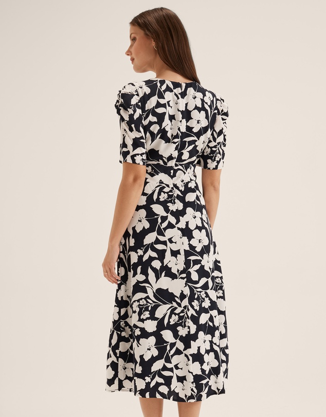 Review - Skyline Dress
