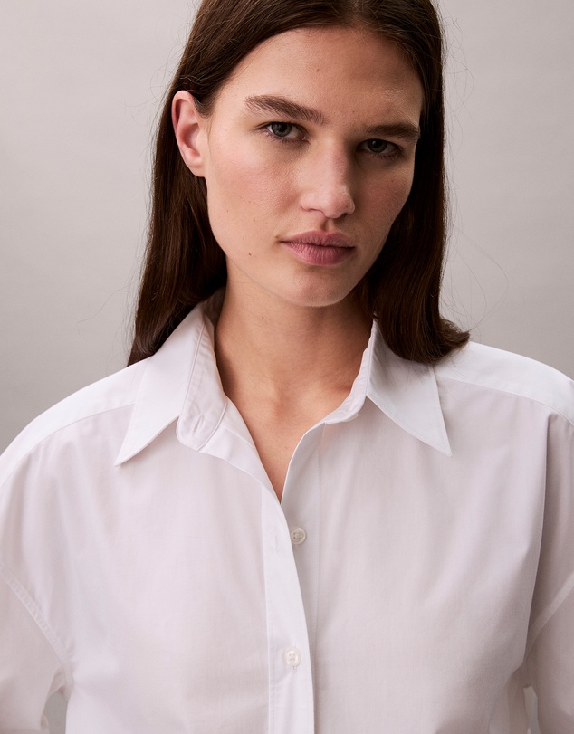 Calvin Klein - Poplin Relaxed Cropped Button-Down Shirt