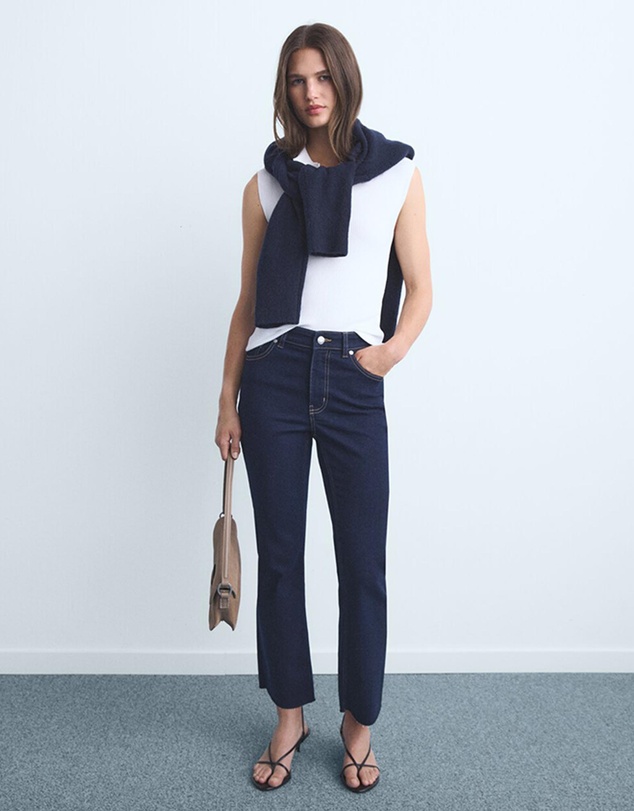 M.N.G - Sienna Flared Cropped Jeans