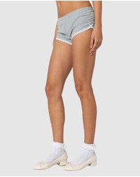 EDIKTED - Kadence Ruched Lace Trim Shorts