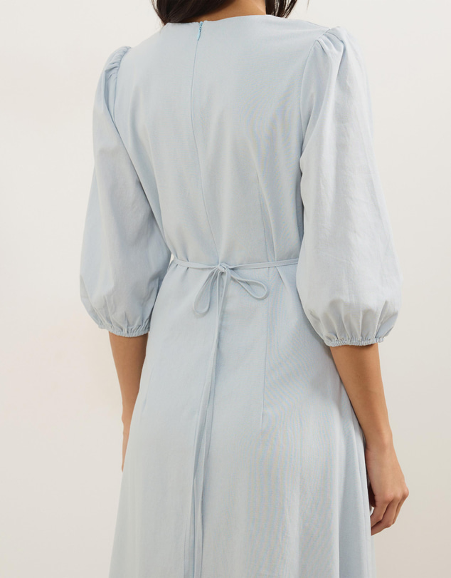Atmos&Here - Molli V-Neck Short Sleeve Midi Dress
