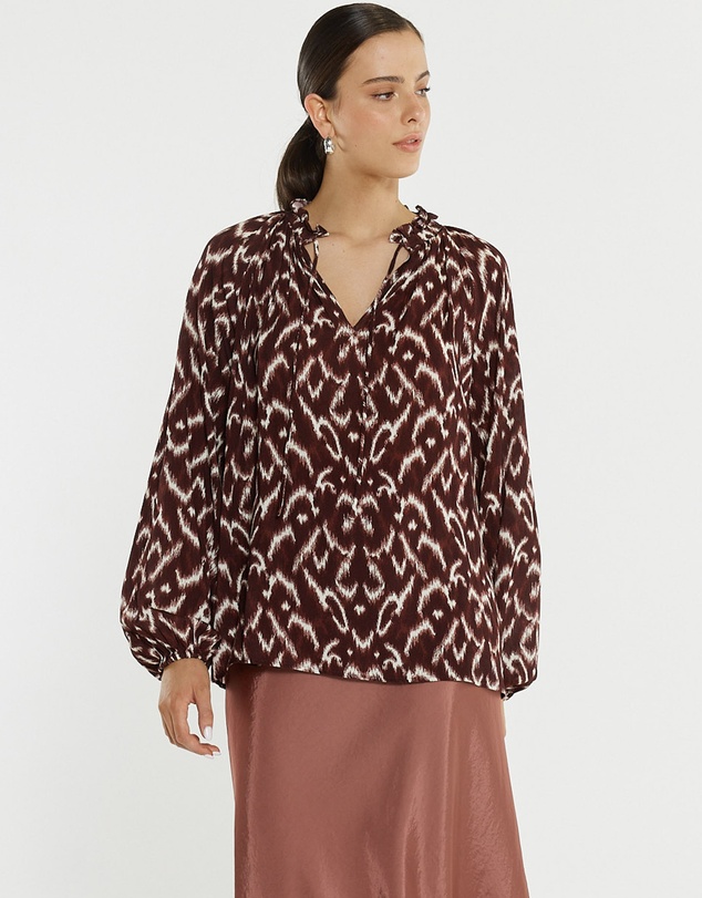 Sass - Willow Tie Front Blouse