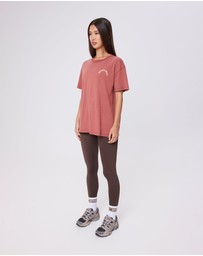 Upstate - Thrive Tee - Washed Marsala