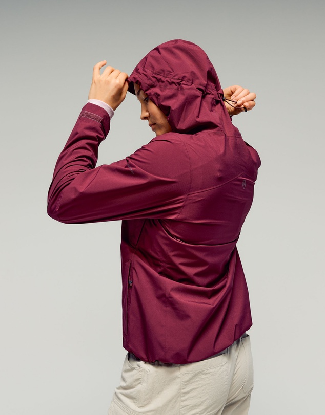 Kathmandu - Trailhead Stretch 2.5L Rain Jacket