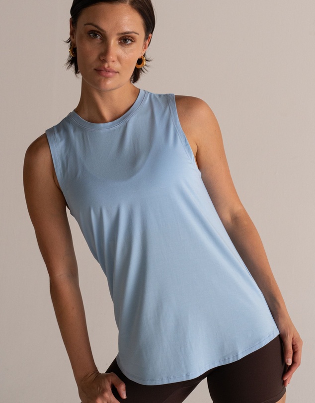 HyperLuxe The Label - Tank Top