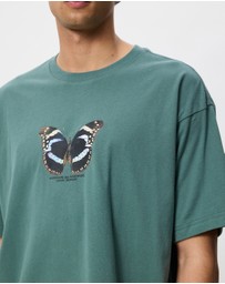 Abrand - Bobby Butterfly Tee