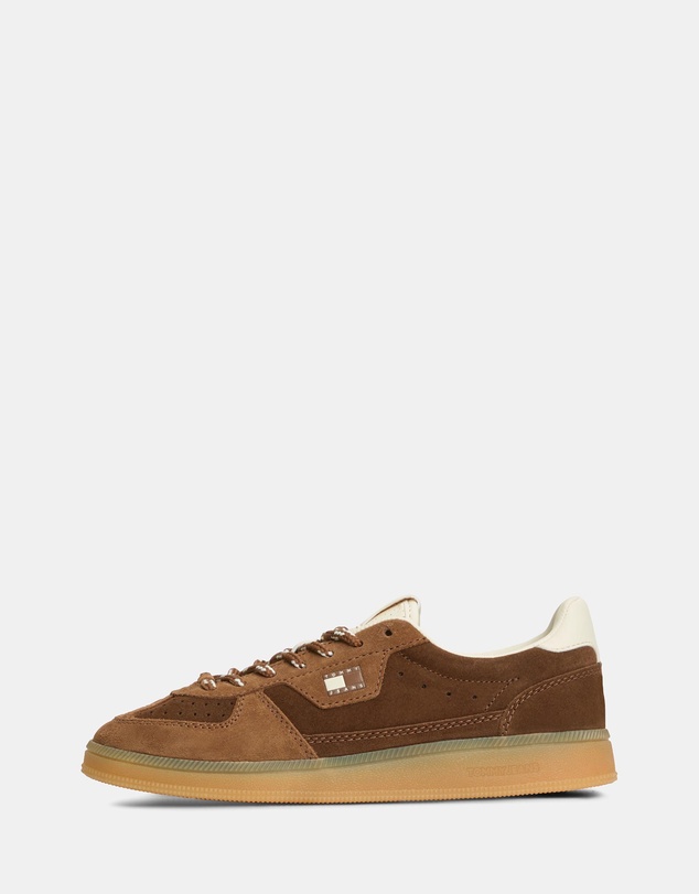 Tommy Hilfiger - TJ the Greenwich Edge Suede Sneakers - Women's