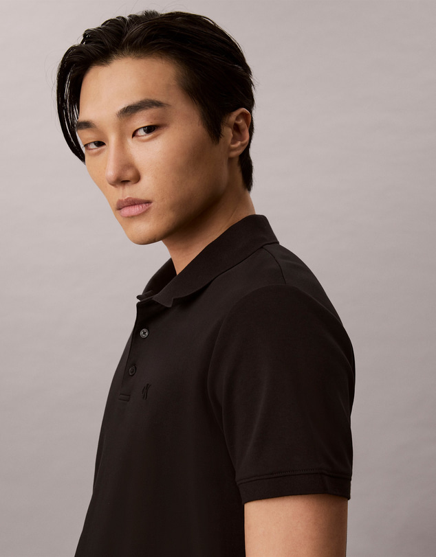 Calvin Klein Jeans - Sleek Interlock Monogram Polo Shirt