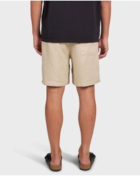 Academy Brand - Jeff Taped Linen Short