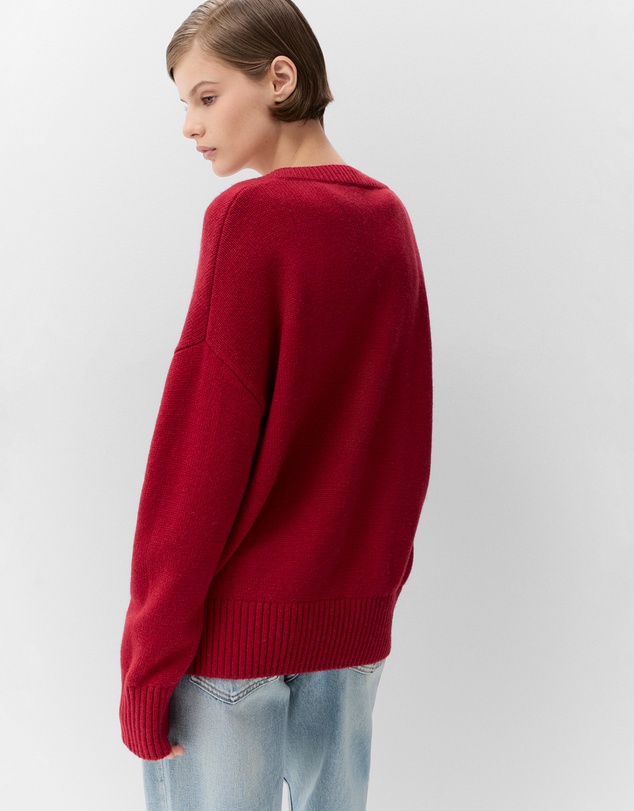 UNISON - Relaxed V Neck Knit