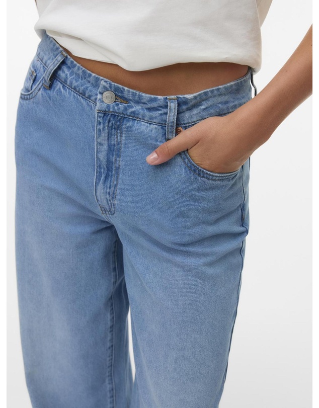 Vero Moda - Remy Mid Rise Wide Jeans