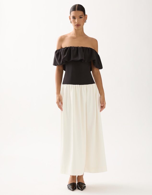 Minima Esenciales - Amora Off Shoulder Ruffle Maxi Dress