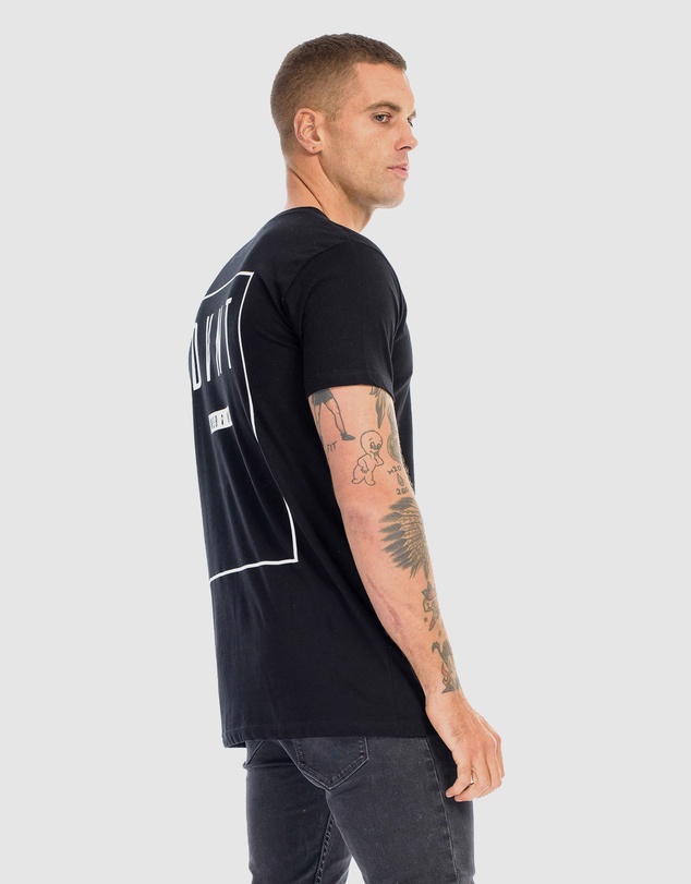 DVNT - Framed Tee