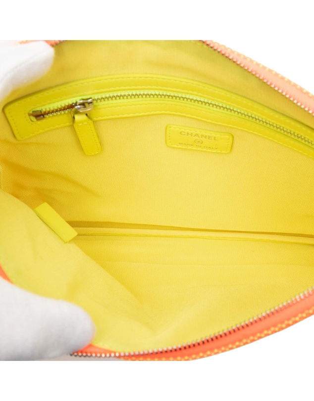 Pre-Loved by Azura Reborn - Pre-Loved Medium Mixed Fiber Deauville O Case Clutch