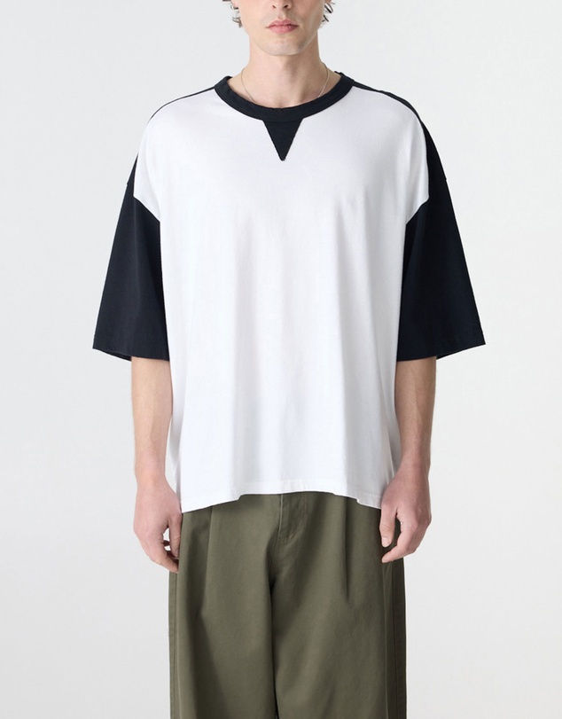 Bassike - Contrast Raglan Boxy T-Shirt