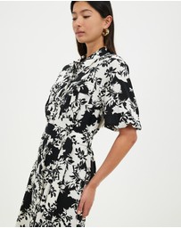 Grace Willow - Aria Linen Dress