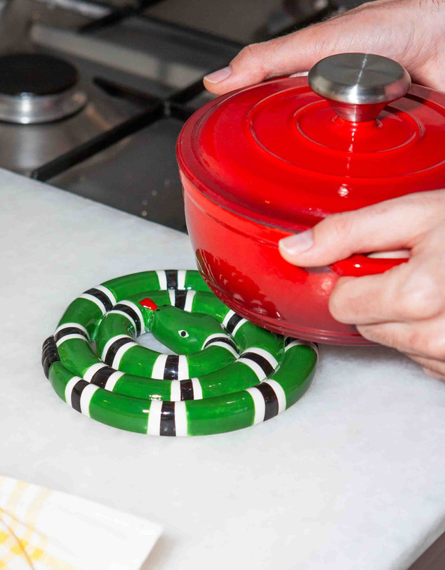 DOIY - Snake Trivet Green