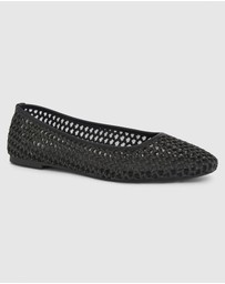 SPURR - Caitie - ONLINE EXCLUSIVE