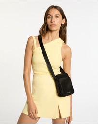 Status Anxiety - Winnie Bag