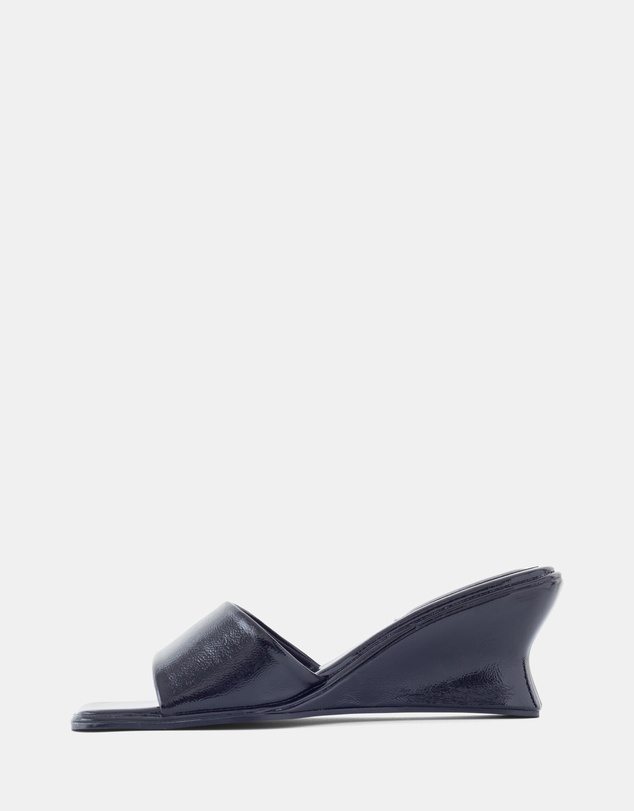 Therapy - Lafayette Wedges