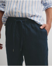 Country Road - Organically Grown Linen Drawcord Short