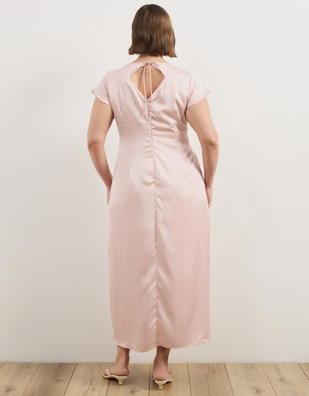 Atmos&Here Curvy - Becca Lace Trim Satin Maxi Dress