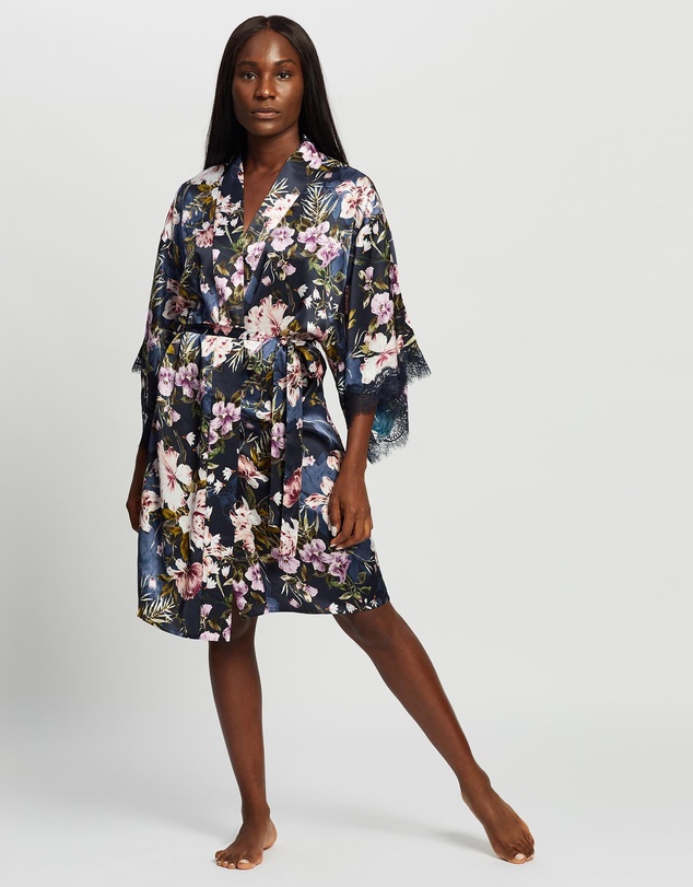 Sainted Sisters - Scarlett Silk Kimono