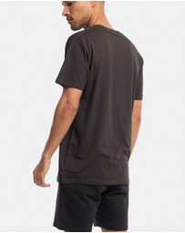 Xander - Palace Tee