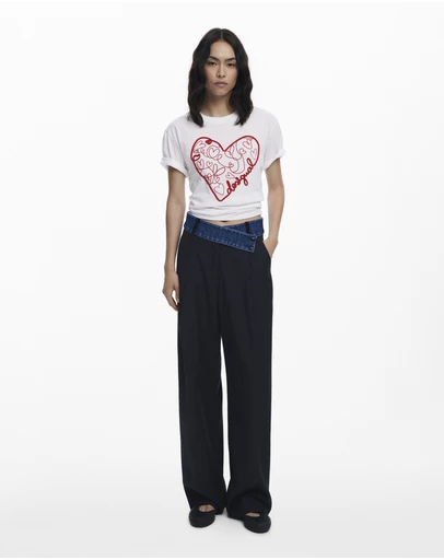 Desigual - T-shirt with embossed hearts
