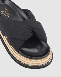 Verali - Thames Flatform Slides