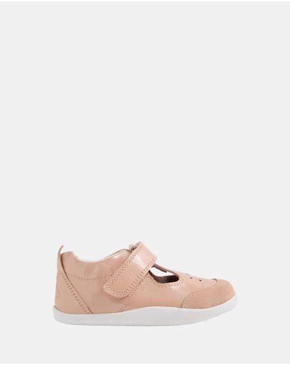 Cameo Rose