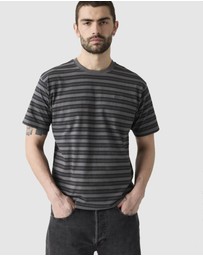 Levi's - Red Tab Vintage T-Shirt