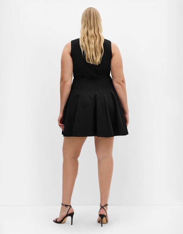 City Chic - Plus size Mary Skater Mini Dress - black