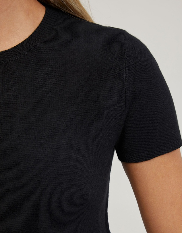 Oxford - Olivia Crop Knit Top